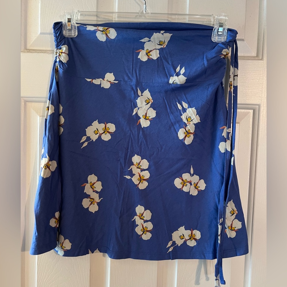 Patagonia Stretch skirt with adjustable sides never worn